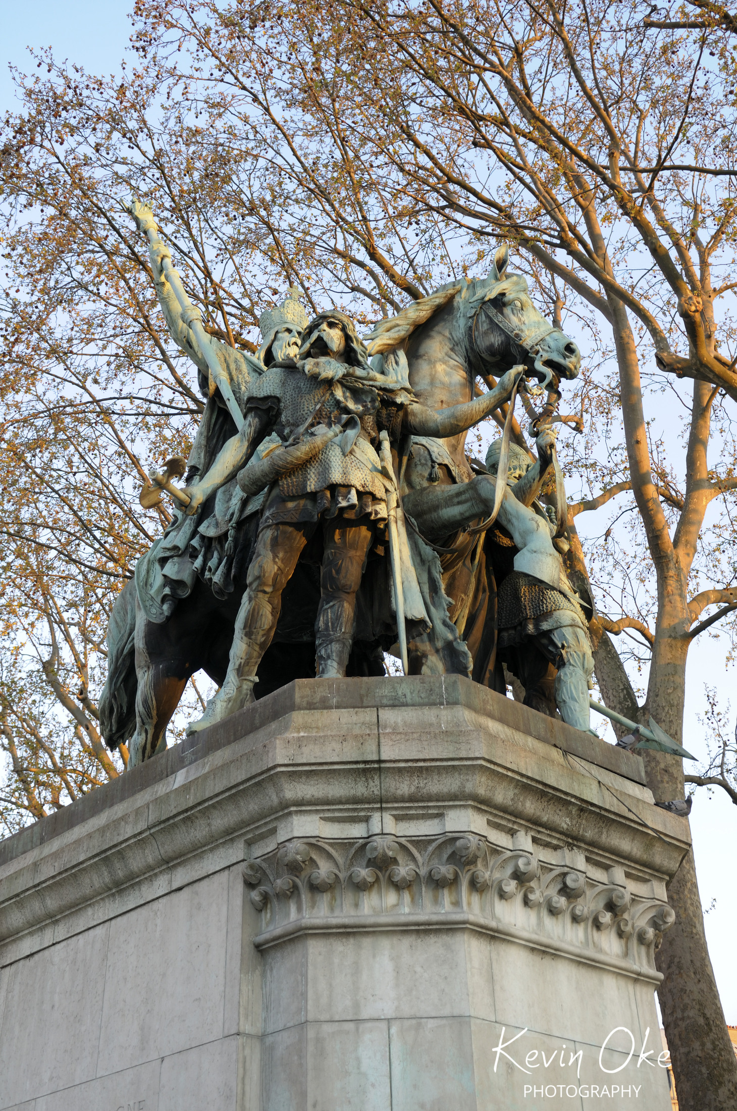 Statue de Charlemagne, Paris, Île-de-France, France