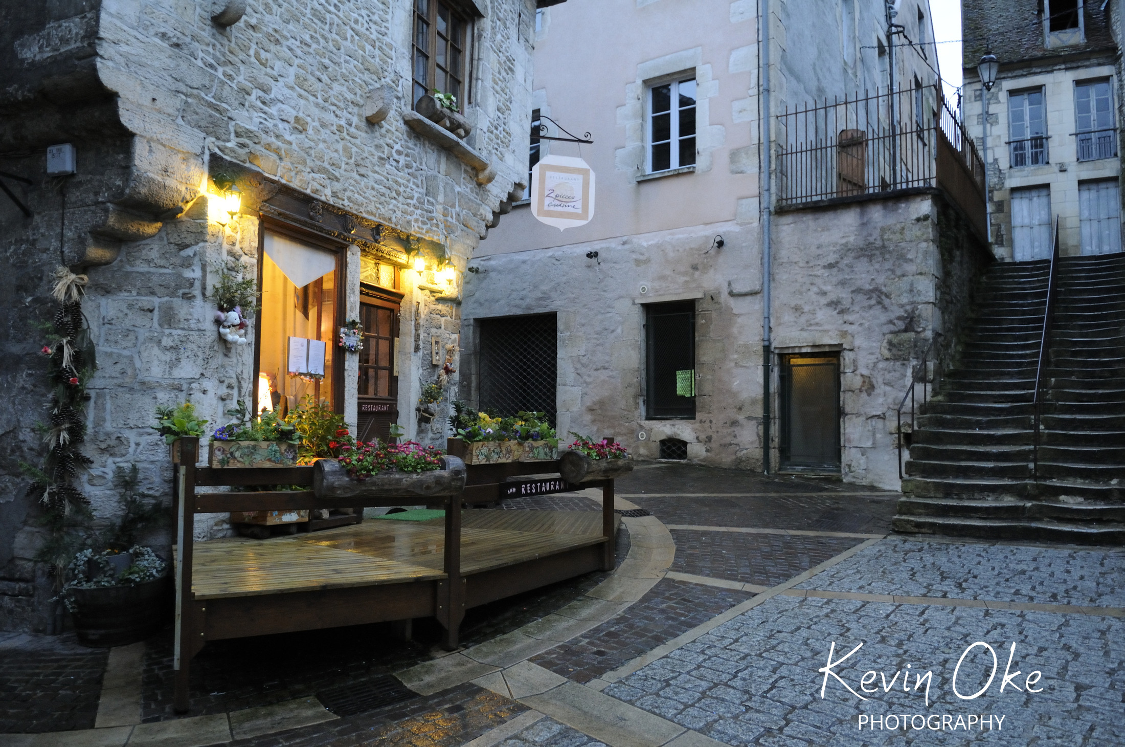 2 Pieces Cuisine, 7 Rue de la Monnaie, Clamecy, Burgundy, France